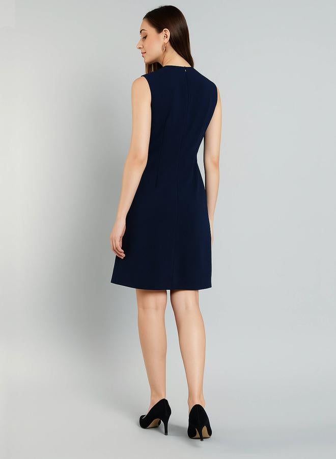 ميش فستان ميني بدون أكمام وبقصة ضيقة - Image 4